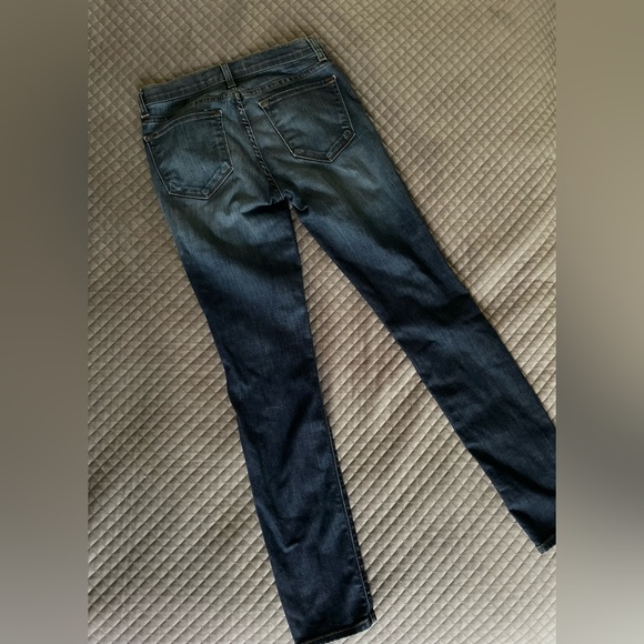 J Brand Low Waisted Jeans - Picture 2 of 2